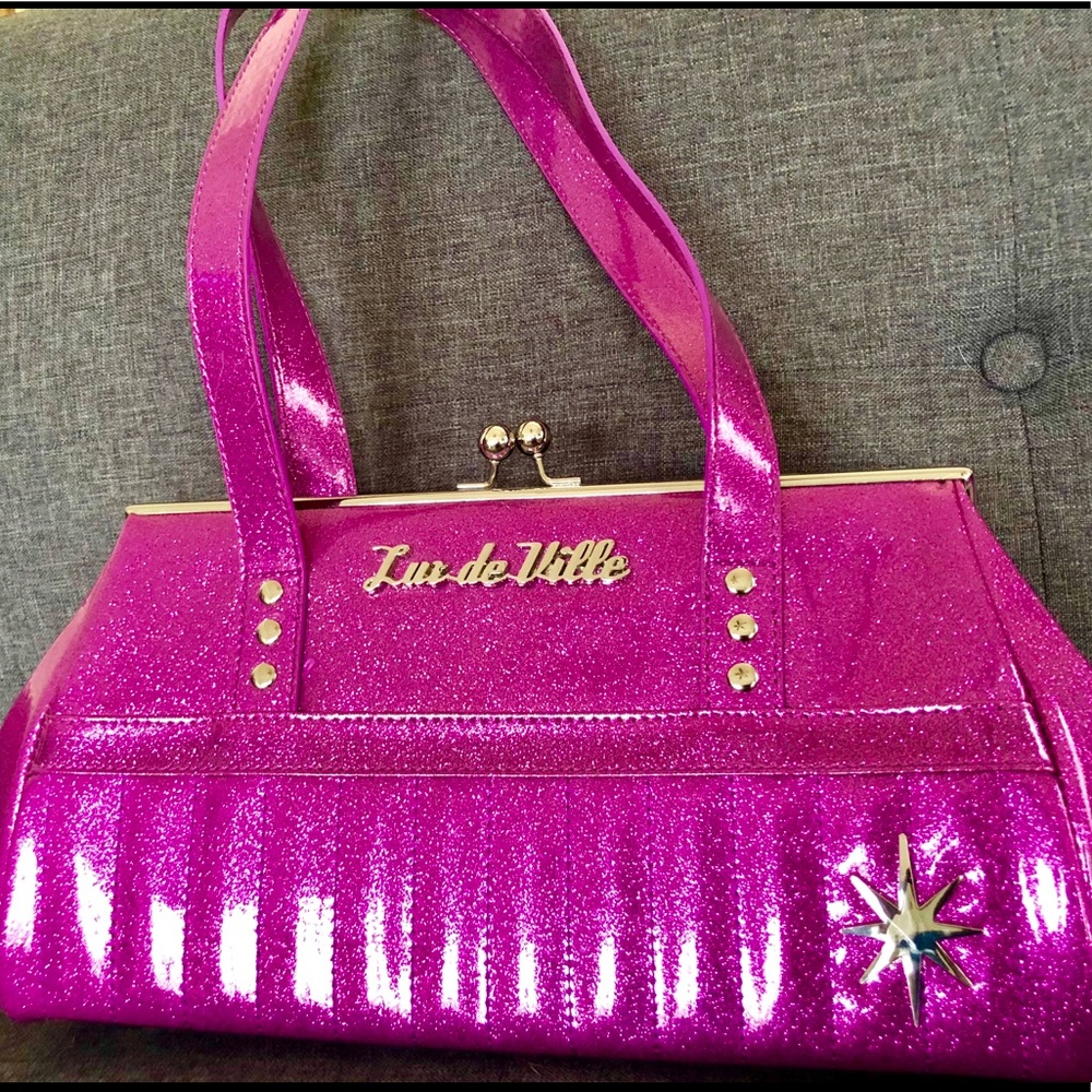 Lux De Ville pink sparkle purse